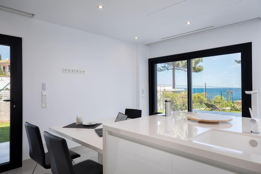 فيلا Sea Views In Cap De Creus - Free Wifi - Lumen House El Port De La Selva المظهر الخارجي الصورة